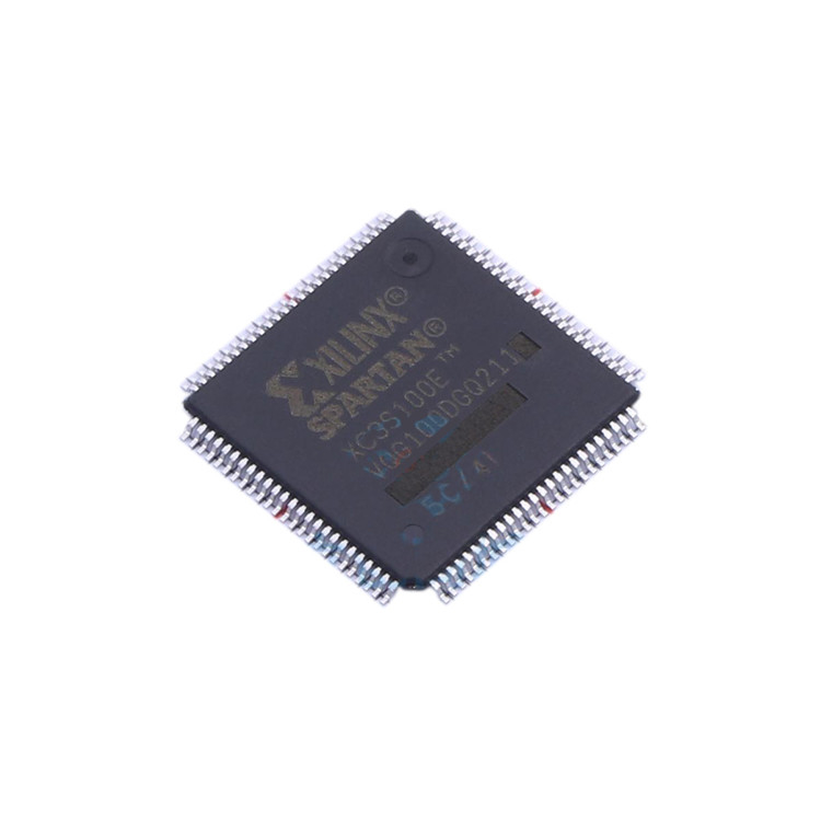 (स्टॉक में) XC3S100E-4VQG100I 100-VQFP (14x14) इंटीग्रेटेड सर्किट IC FPGA 66 I/O 100VQFP
