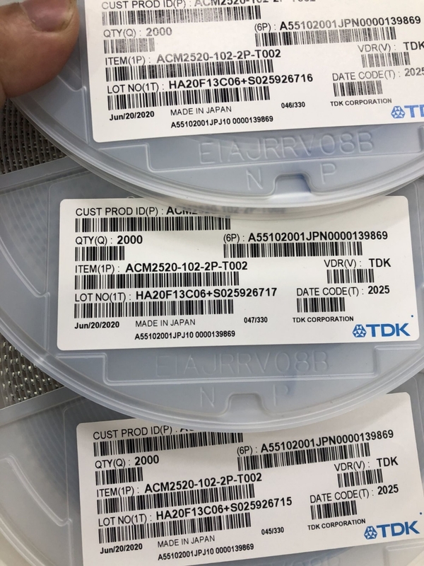 ACM2520-102-2P-T002 SMD इंटीग्रेटेड सर्किट चिप IC, बिल्कुल नया मूल, अप्रयुक्त