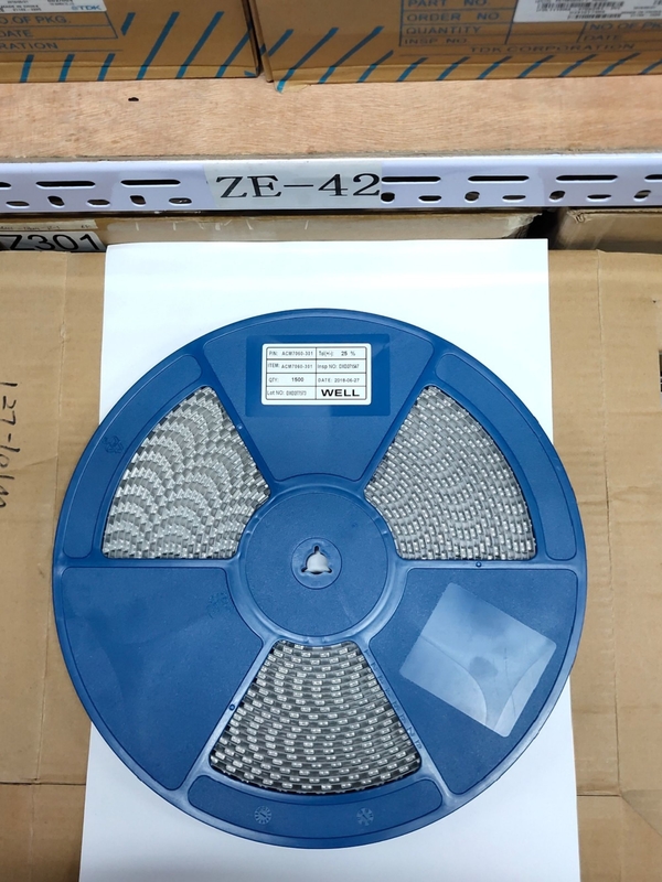 ACM7060-301-2PL-TL01 SMD इंटीग्रेटेड सर्किट चिप IC, बिल्कुल नया मूल, अप्रयुक्त